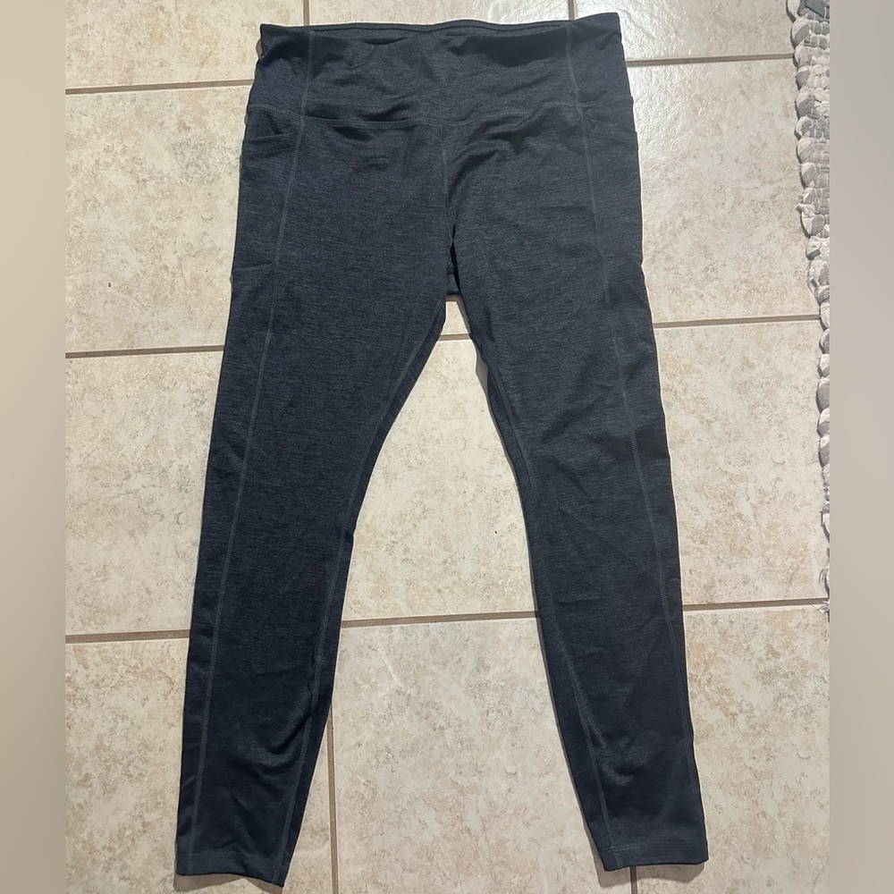Avia Women's Dark Gray Leggings